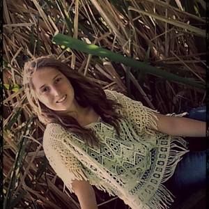 Meet your Posher, Hailey